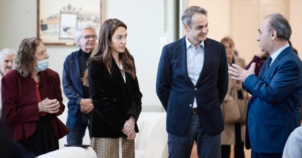 Επίσκεψη Μητσοτάκη στο Γηροκομείο Αθηνών: «Στόχος να επισκευάσουμε όλα τα κτίρια»